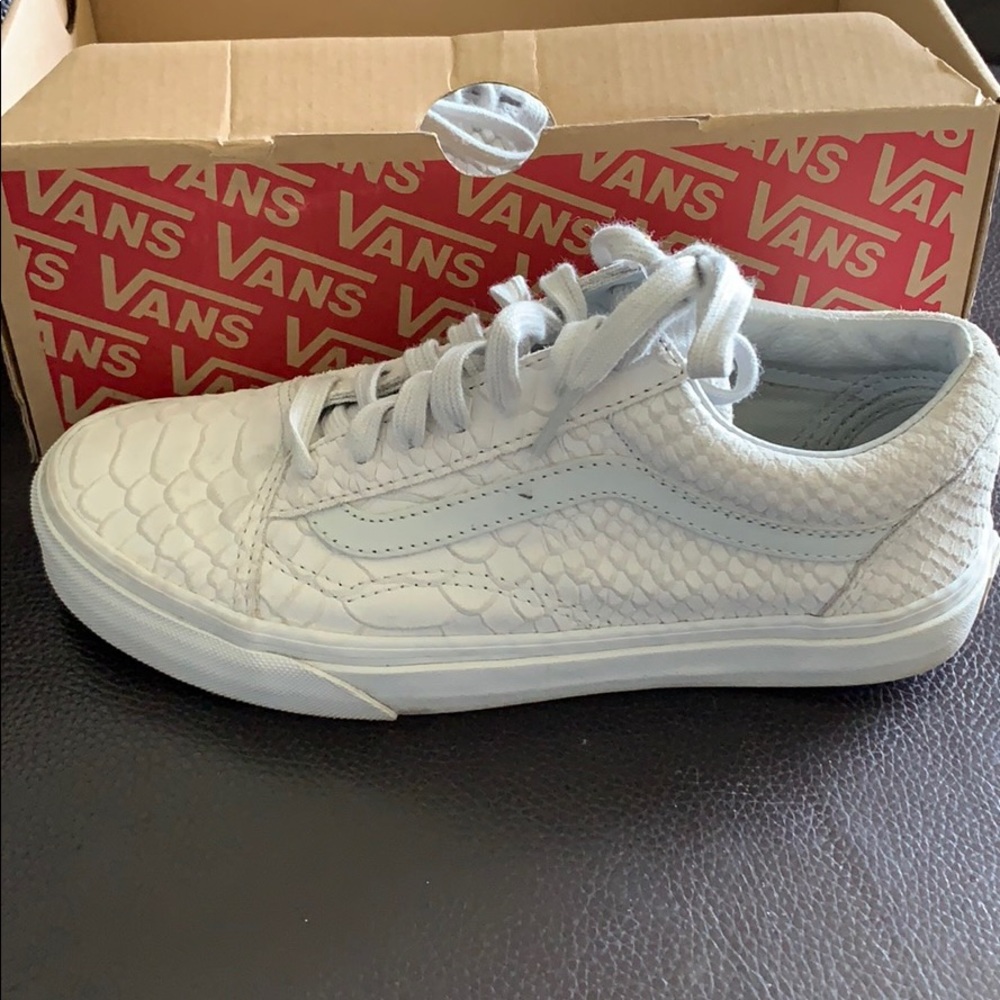 Python print vans
